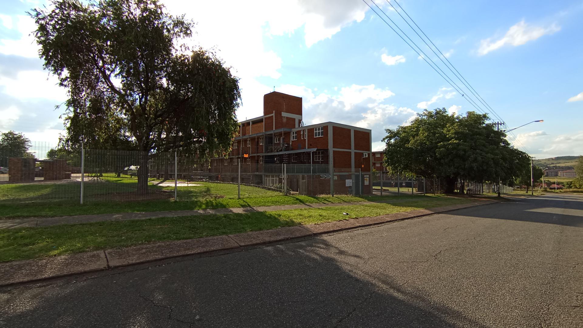 Front View of property in Kwaggasrand