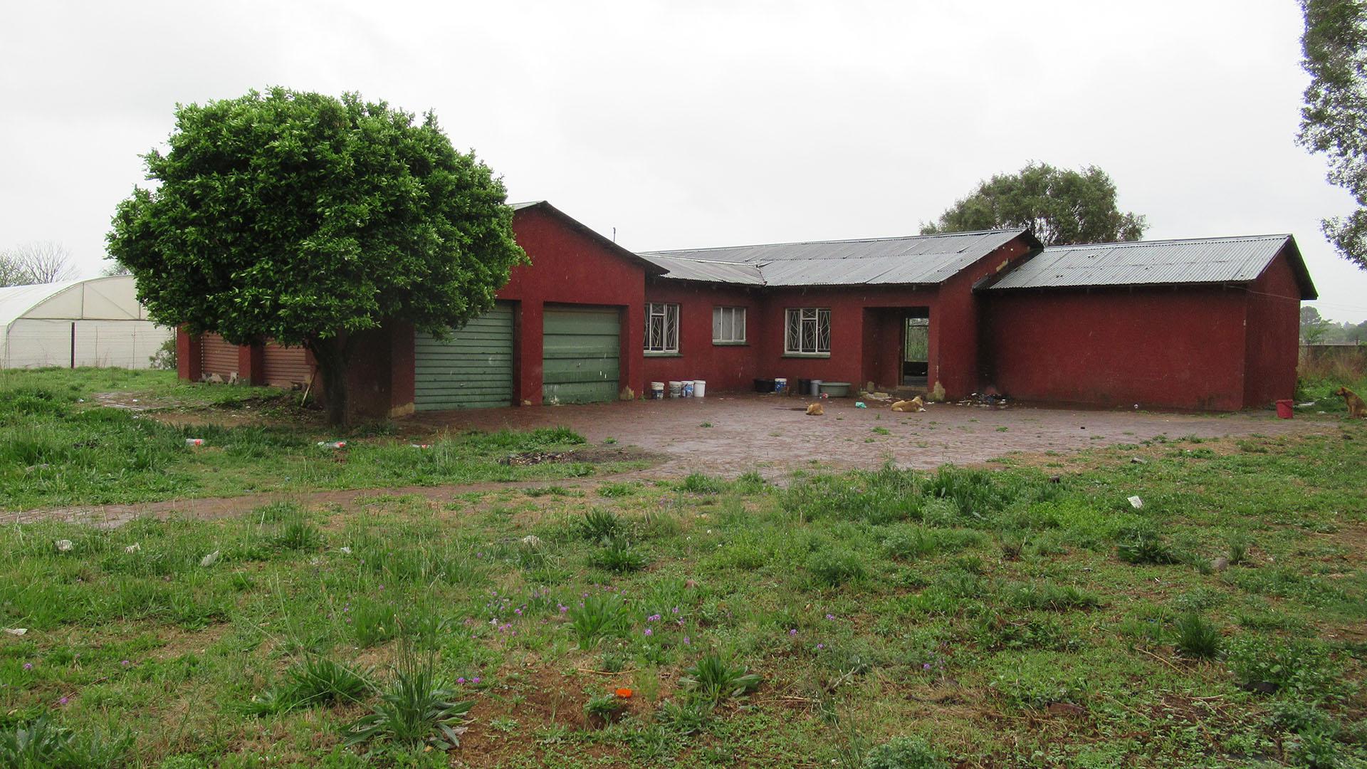Spaces - 26 square meters of property in Vanderbijlpark