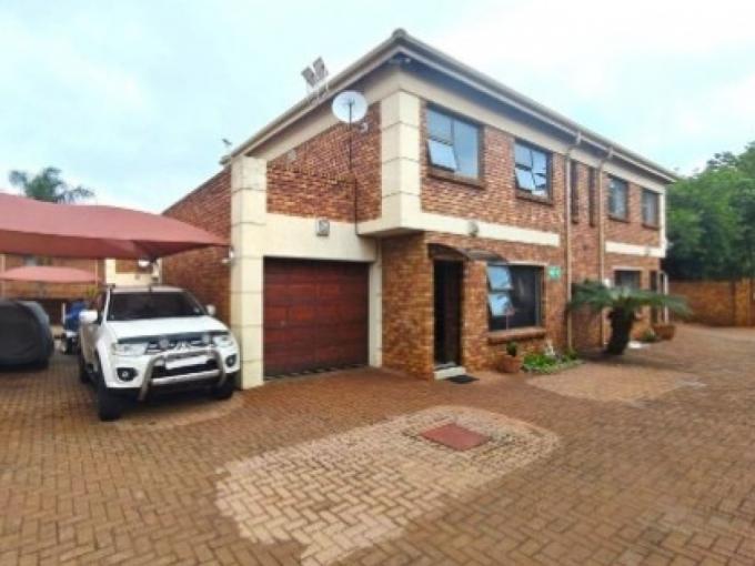 3 Bedroom Simplex for Sale For Sale in Florentia - MR705625