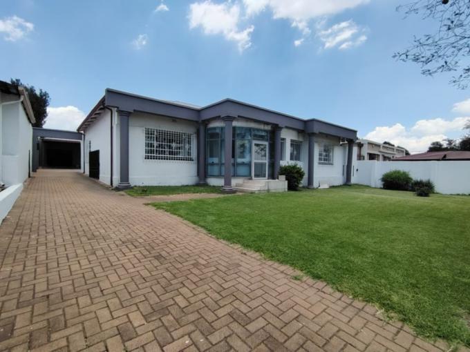 4 Bedroom House for Sale For Sale in The Hill - MR705626