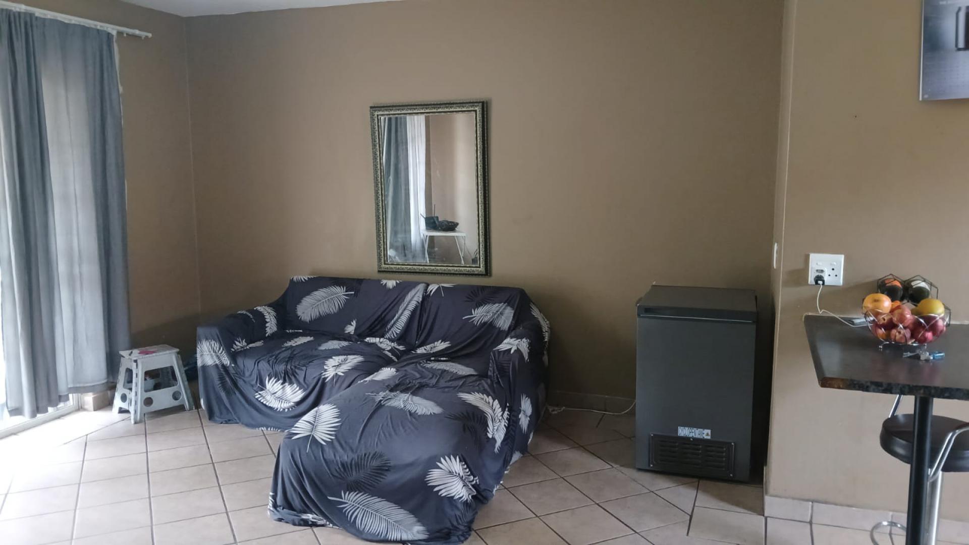  of property in Selcourt