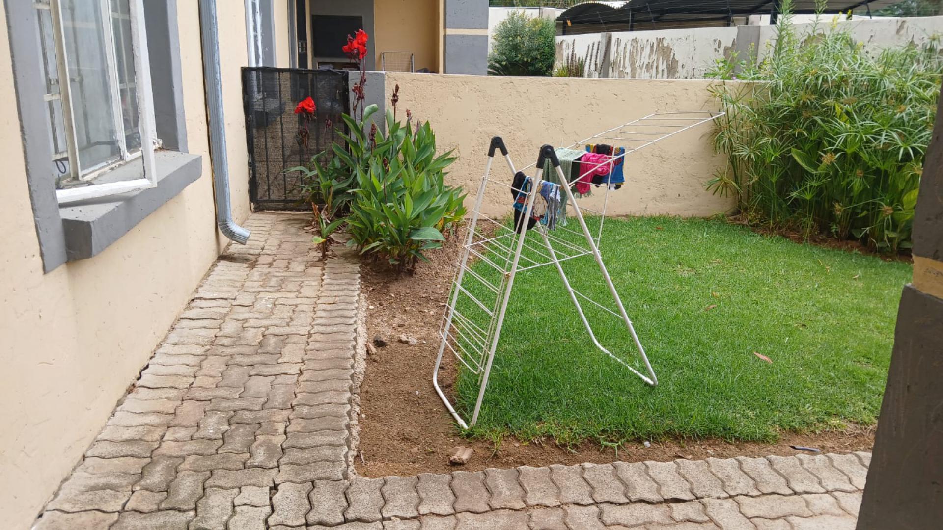  of property in Selcourt