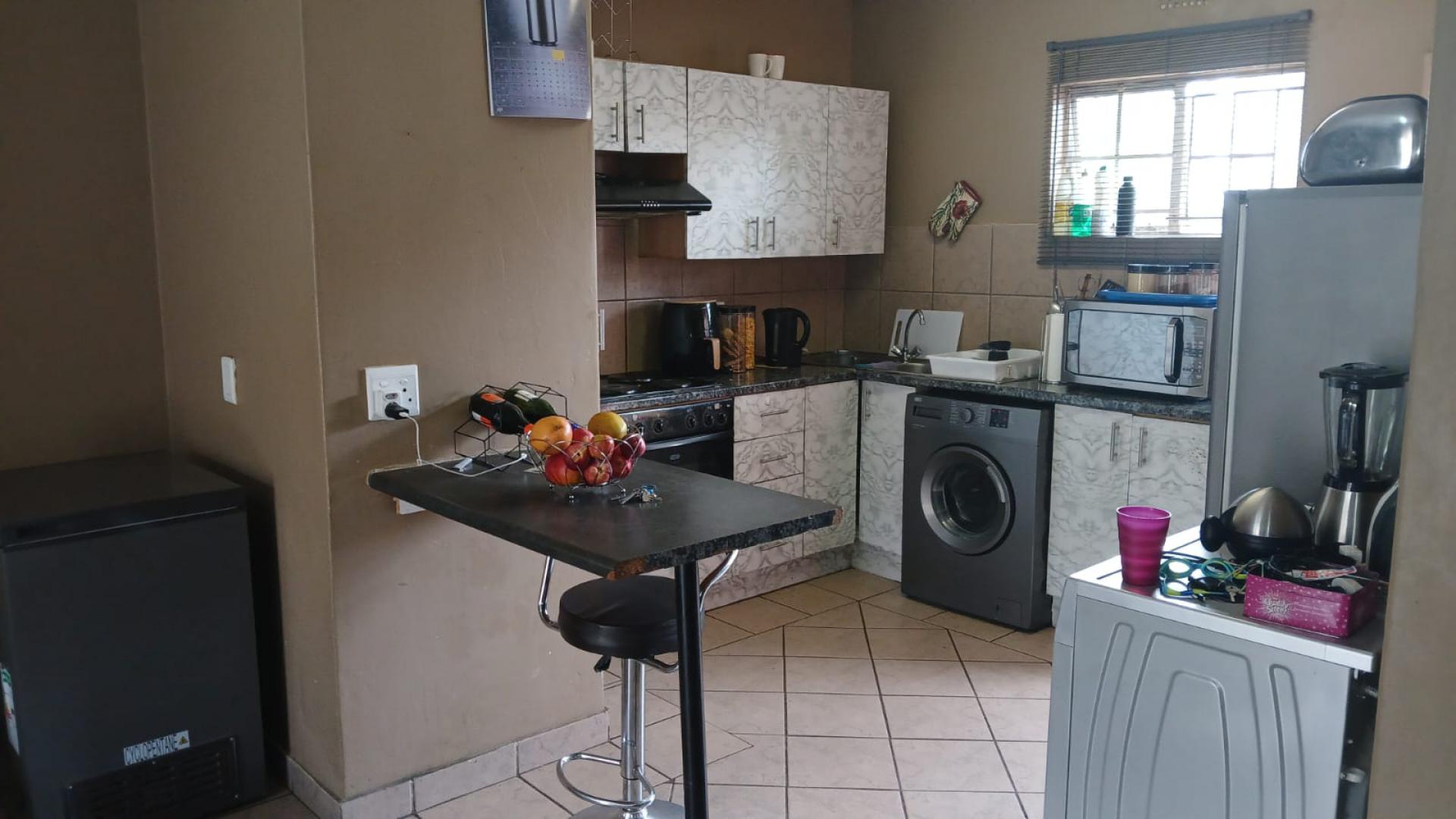  of property in Selcourt