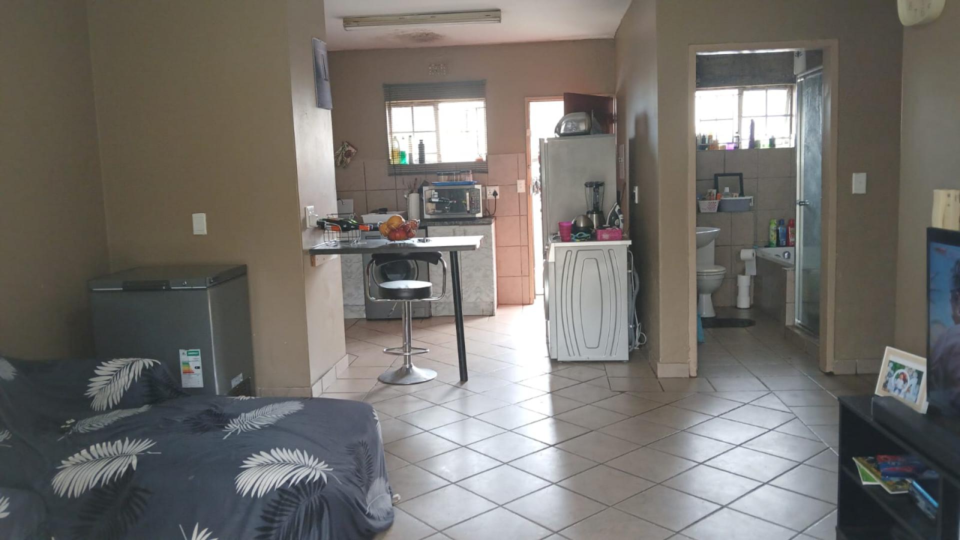  of property in Selcourt