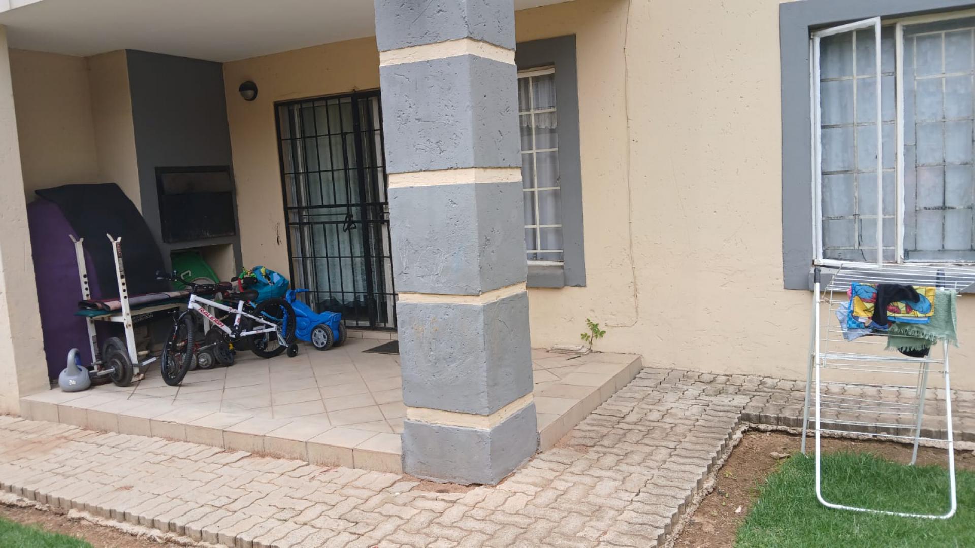  of property in Selcourt