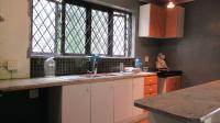 Kitchen - 9 square meters of property in Bezuidenhout Valley