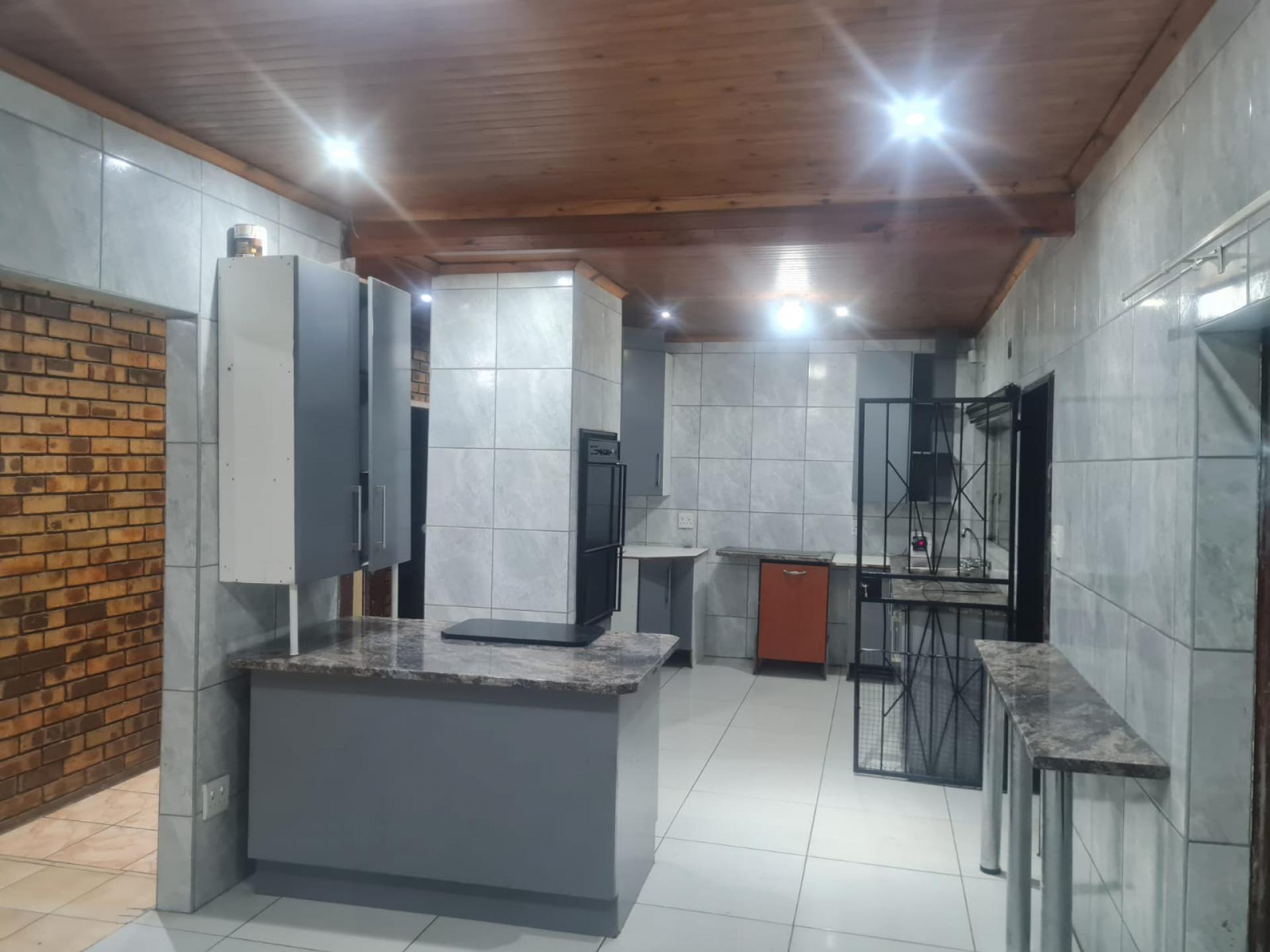  of property in Modder East