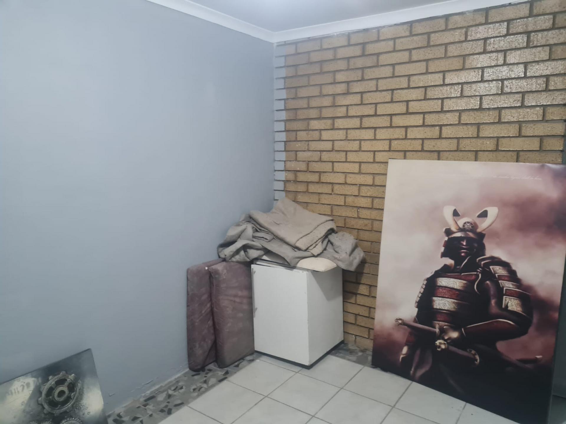  of property in Modder East