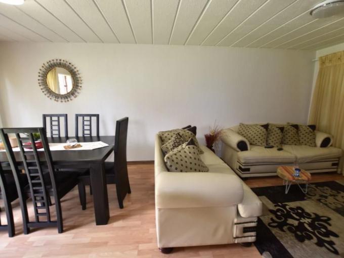 2 Bedroom Sectional Title for Sale For Sale in Moreletapark - MR705693