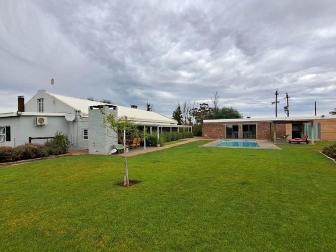 Smallholding for Sale For Sale in Oudtshoorn - MR705698