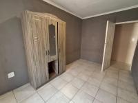  of property in Laversburg