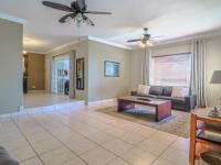  of property in Glenvista
