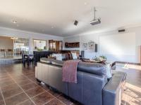  of property in Glenvista