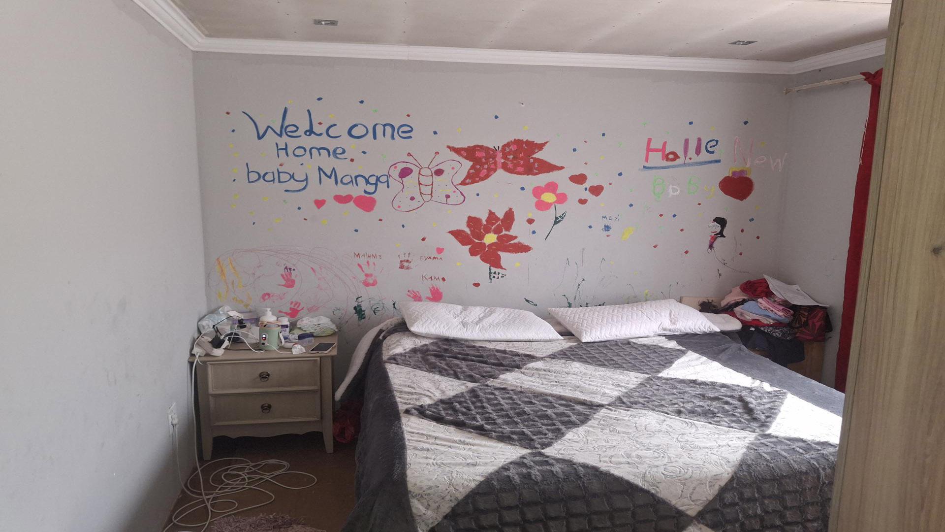 Bed Room 1 of property in Vosloorus