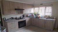 Kitchen of property in Vosloorus