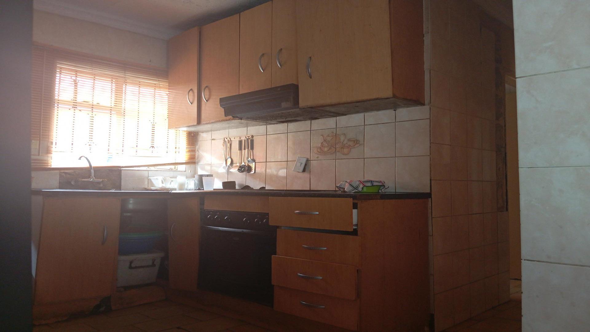 Kitchen of property in Jabavu
