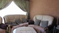 Lounges - 17 square meters of property in Jabavu