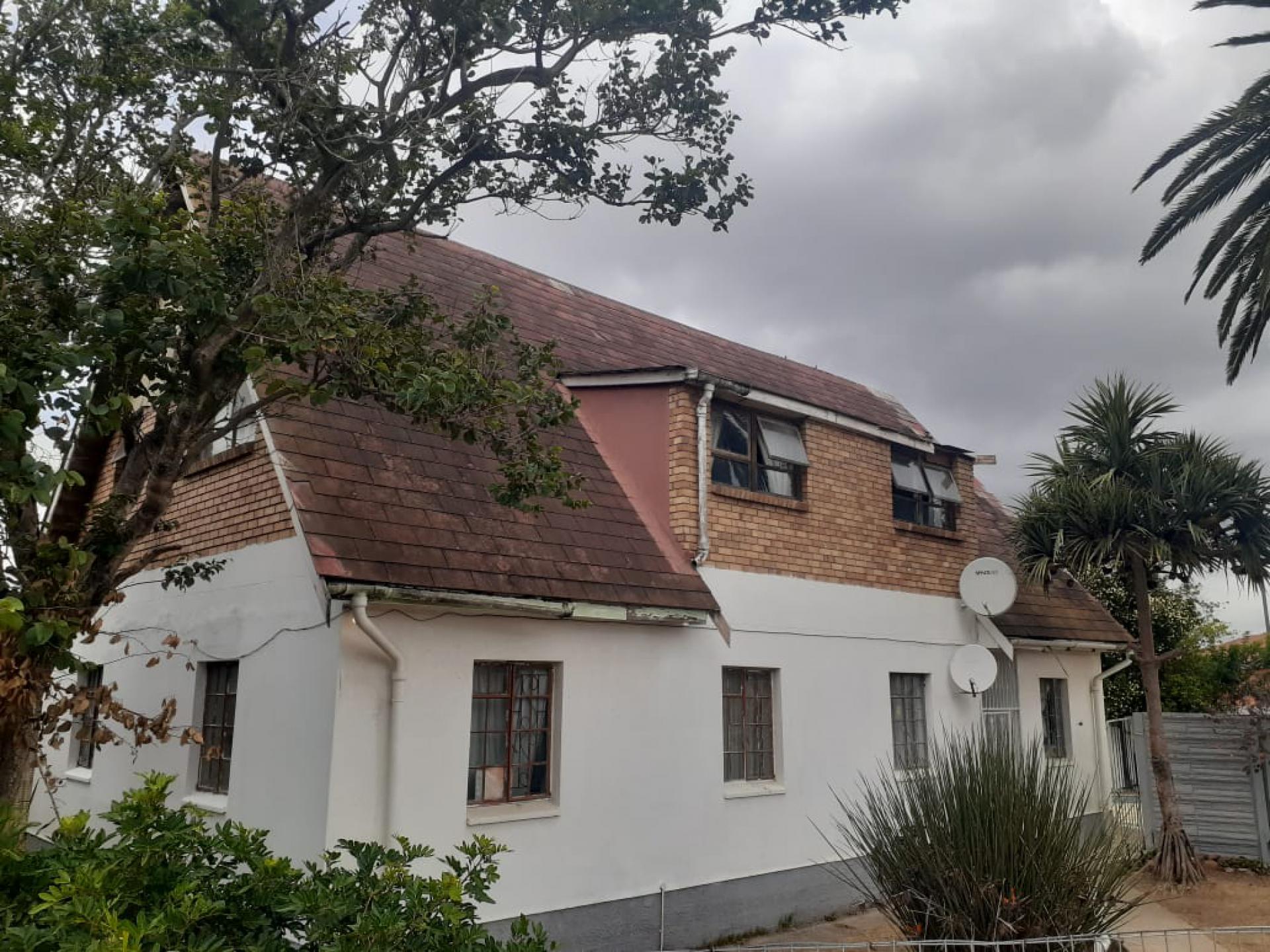  of property in Algoa Park