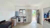 Kitchen - 19 square meters of property in Lovu