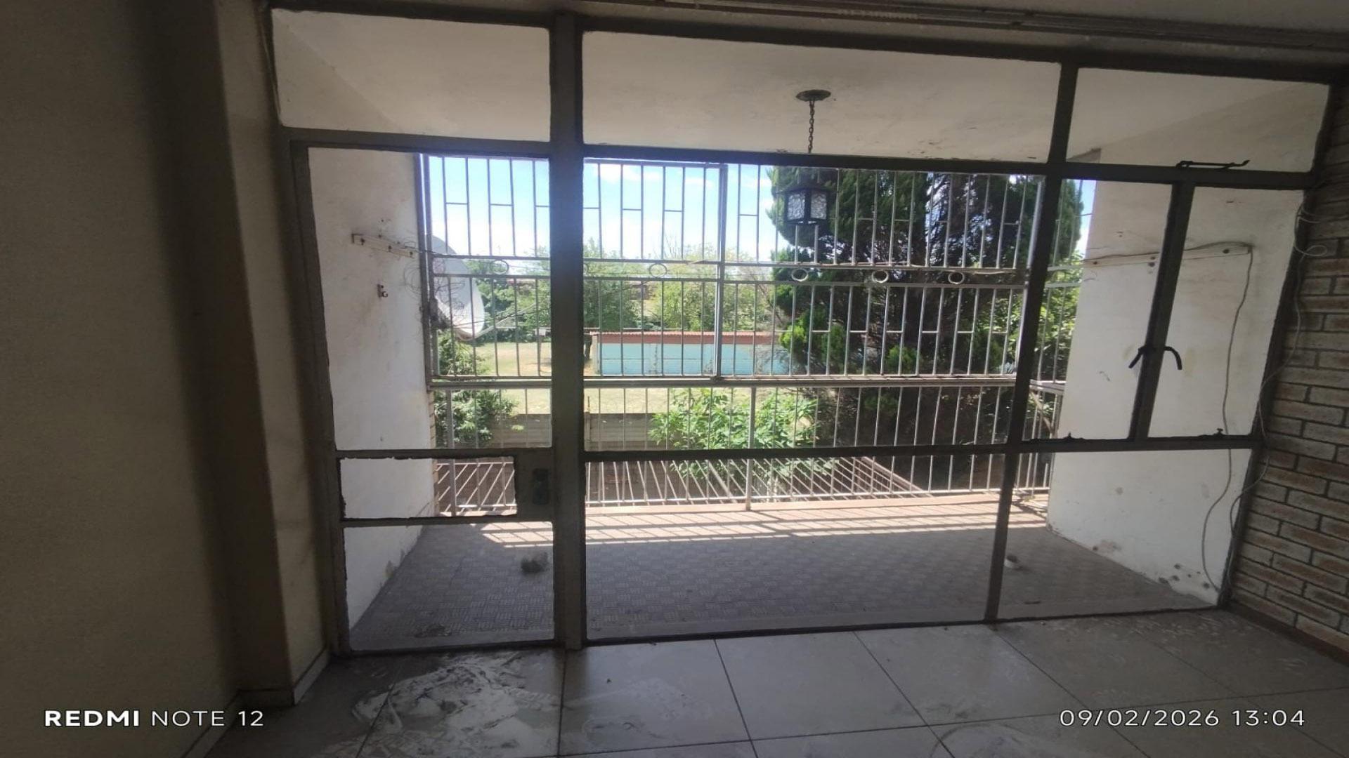 Bed Room 3 of property in Vanderbijlpark