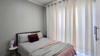 Bed Room 1 of property in Kidds Beach