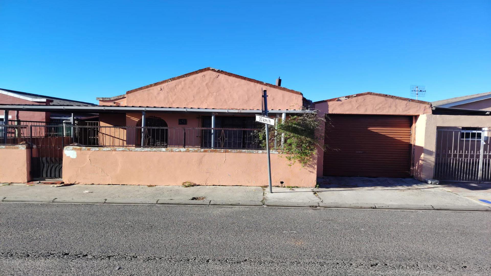 Front View of property in Mitchells Plain