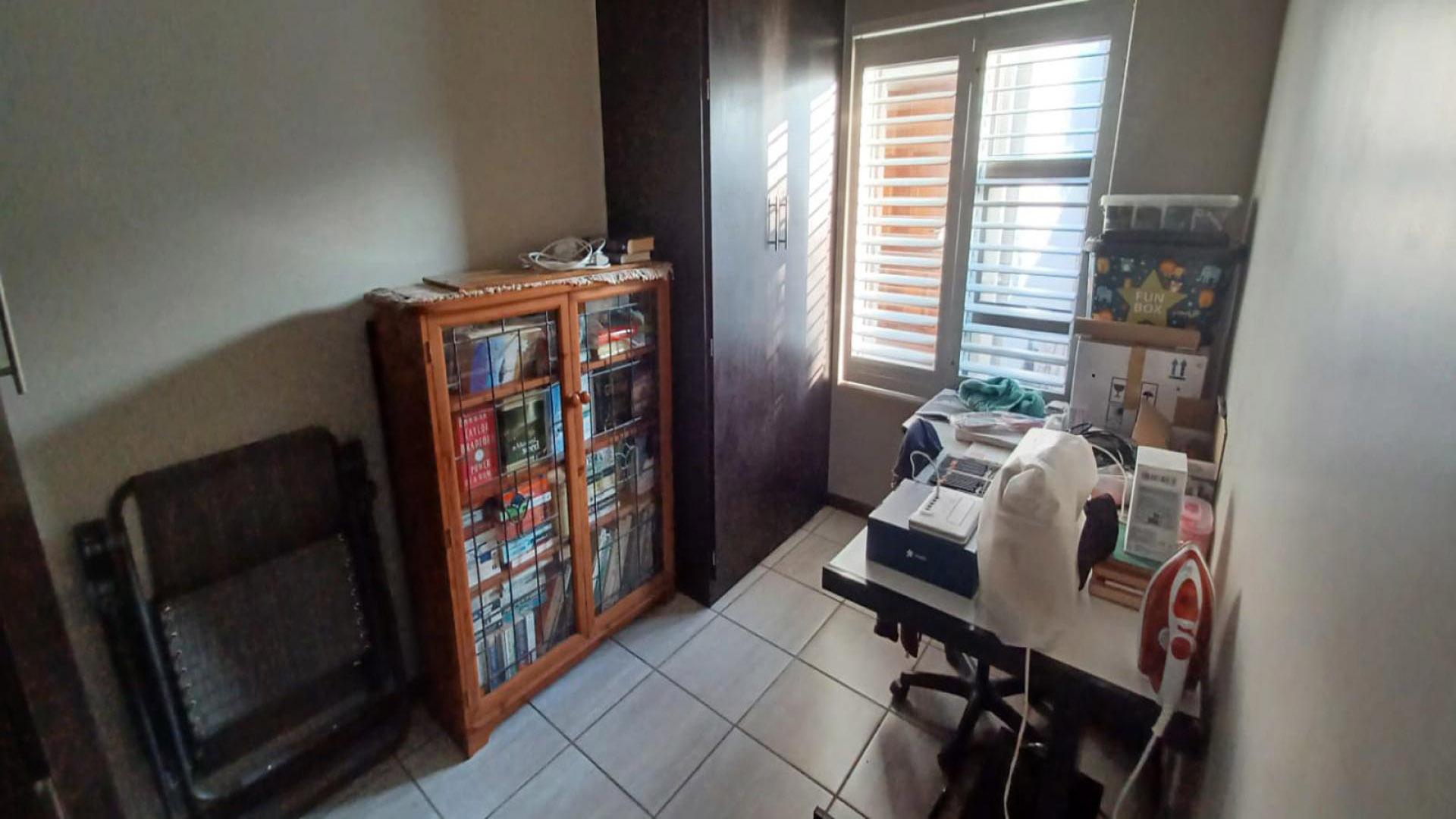 Bed Room 3 of property in Terra Nova