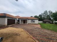  of property in Klippoortjie AH