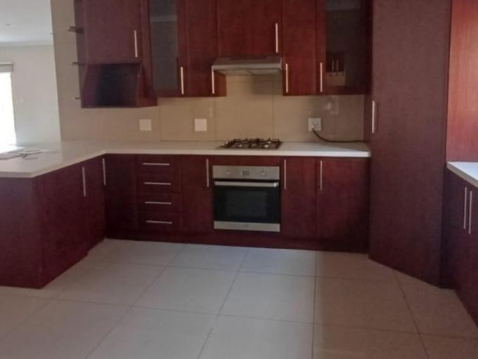 3 Bedroom Simplex for Sale For Sale in New Redruth - MR705879