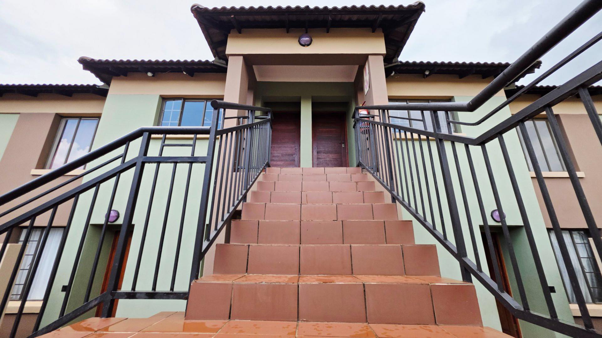  of property in Bendor