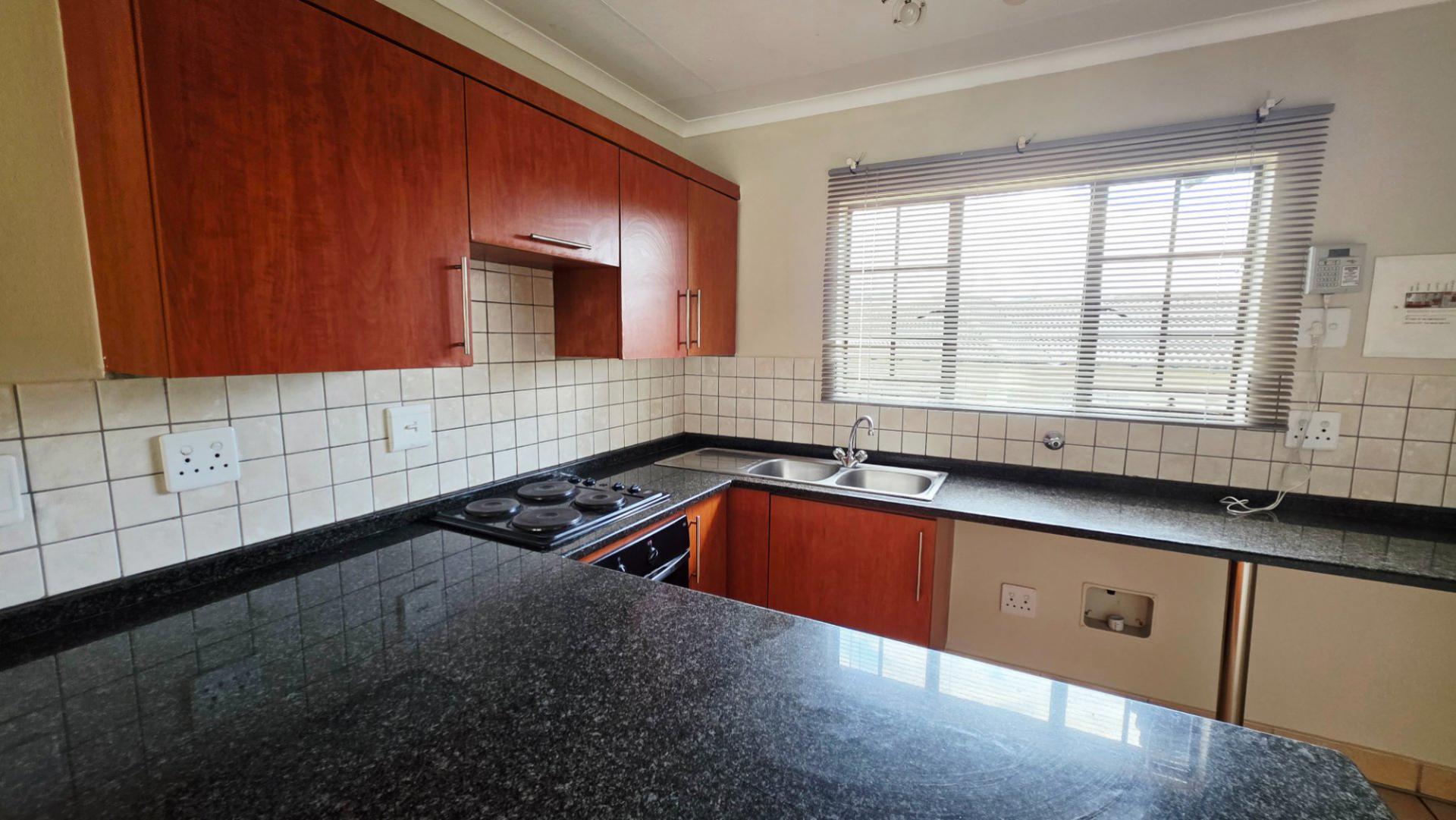  of property in Bendor