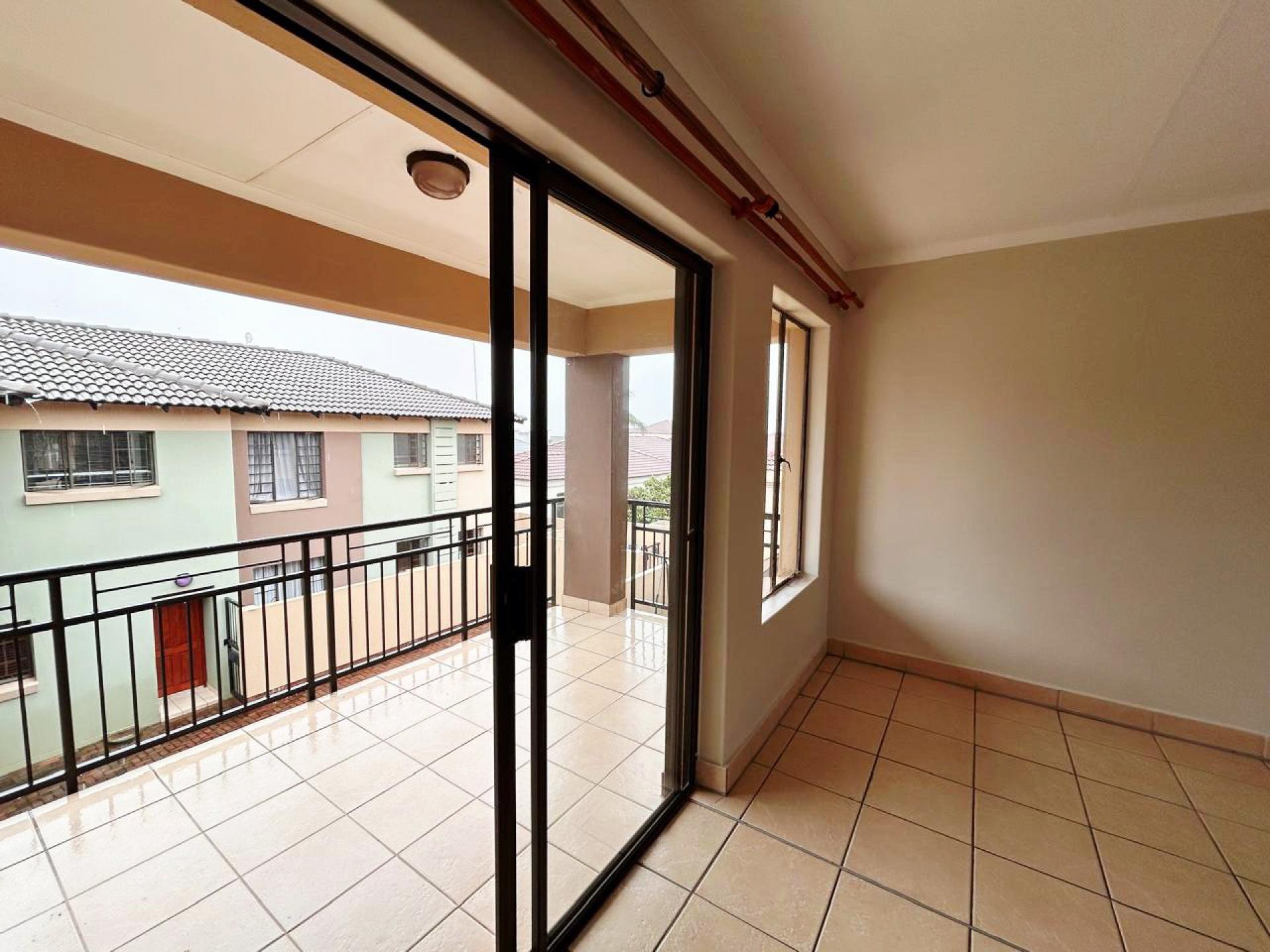  of property in Bendor