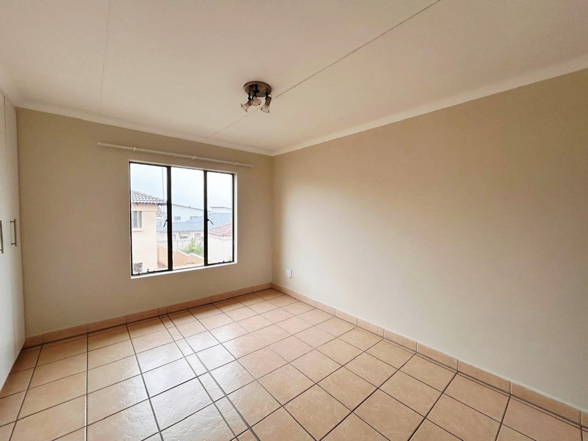  of property in Bendor