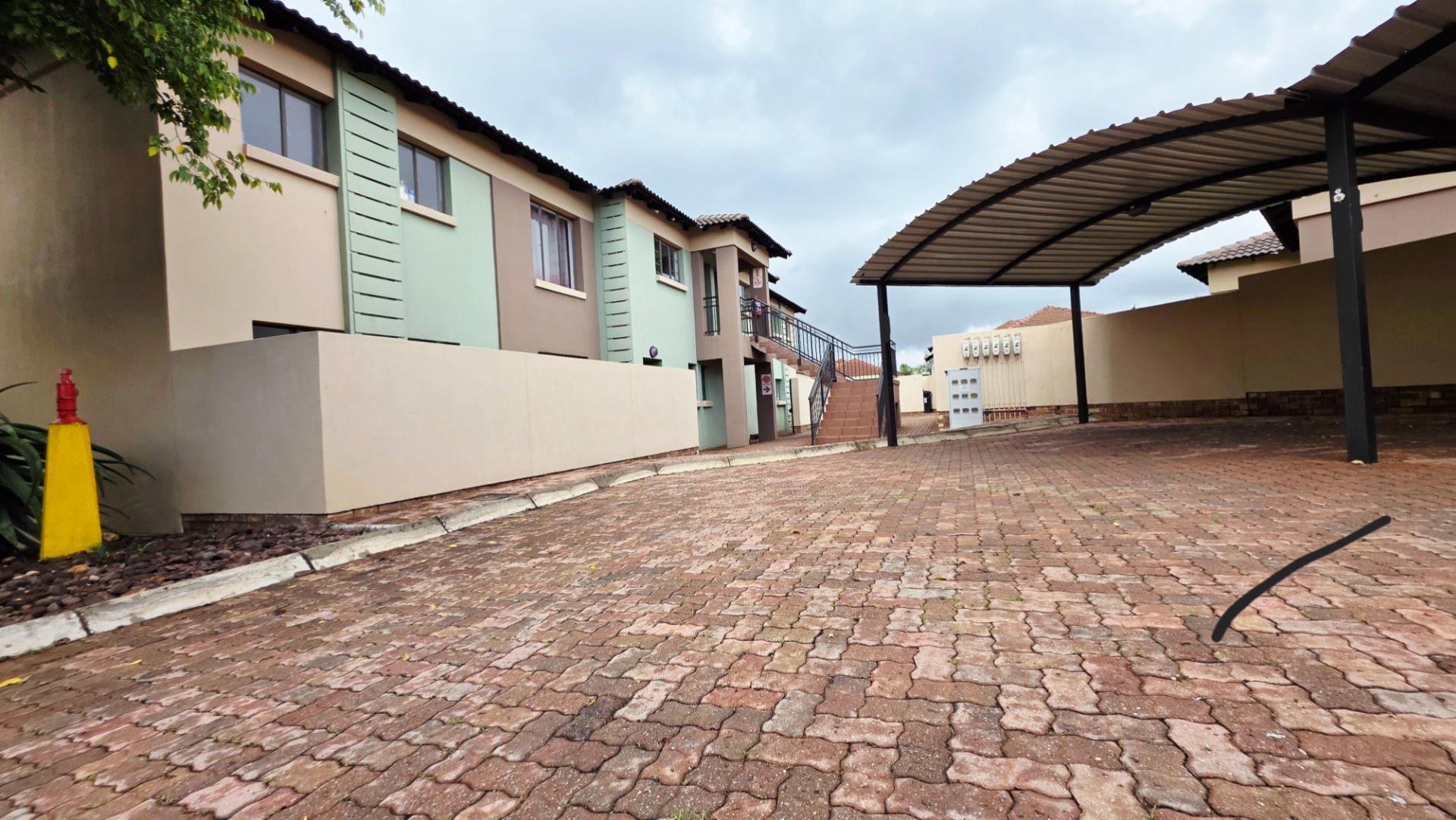  of property in Bendor
