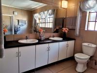  of property in Bendor