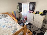  of property in Glenvista