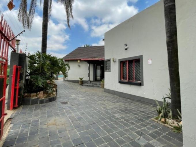 4 Bedroom House for Sale For Sale in Rewlatch - MR705923