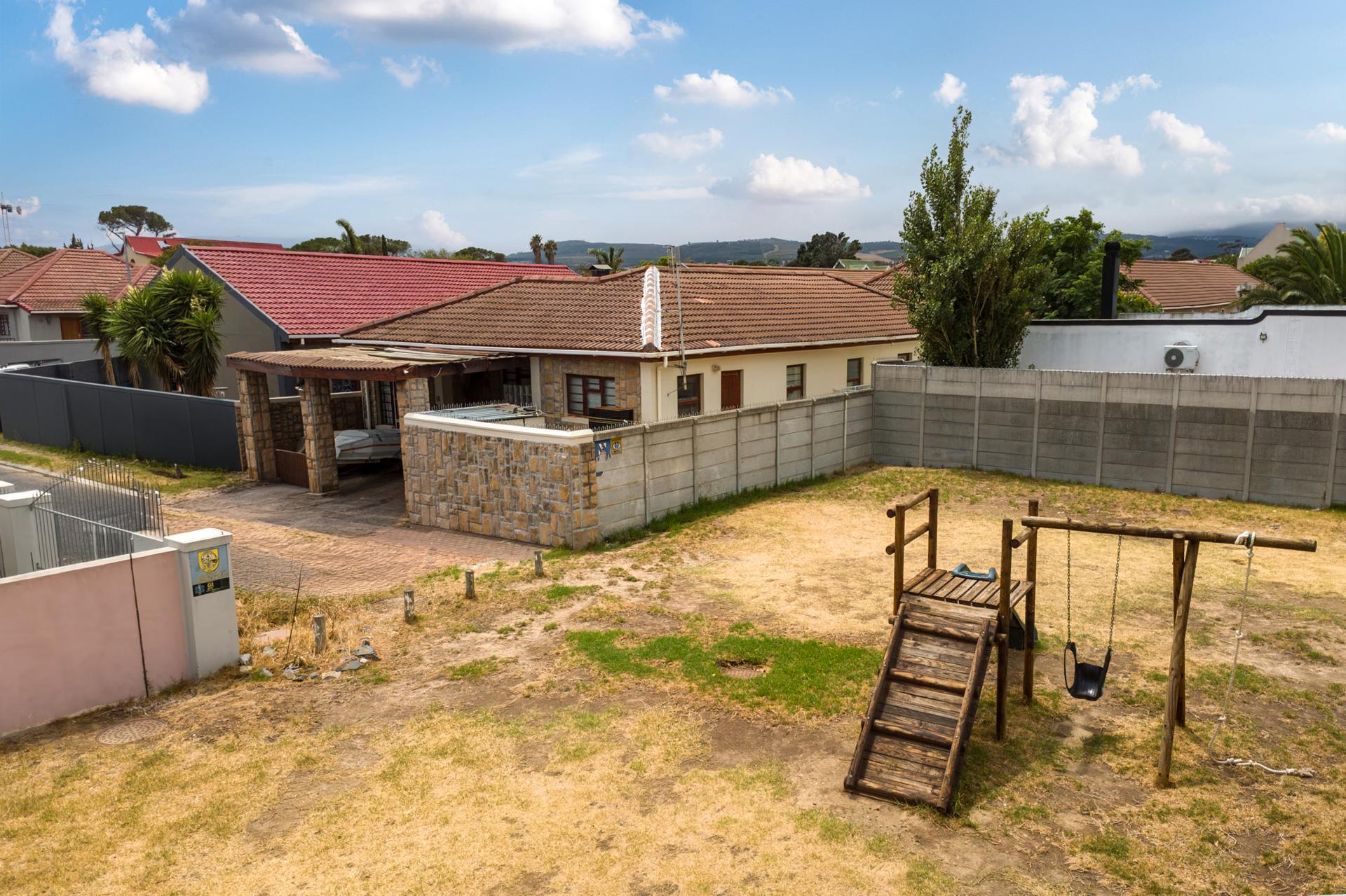  of property in Gordons Bay