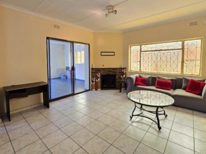 3 Bedroom House for Sale For Sale in Roseacre - MR705952