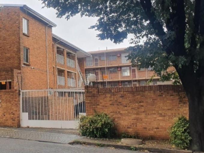 2 Bedroom Simplex for Sale For Sale in Alberton - MR705958