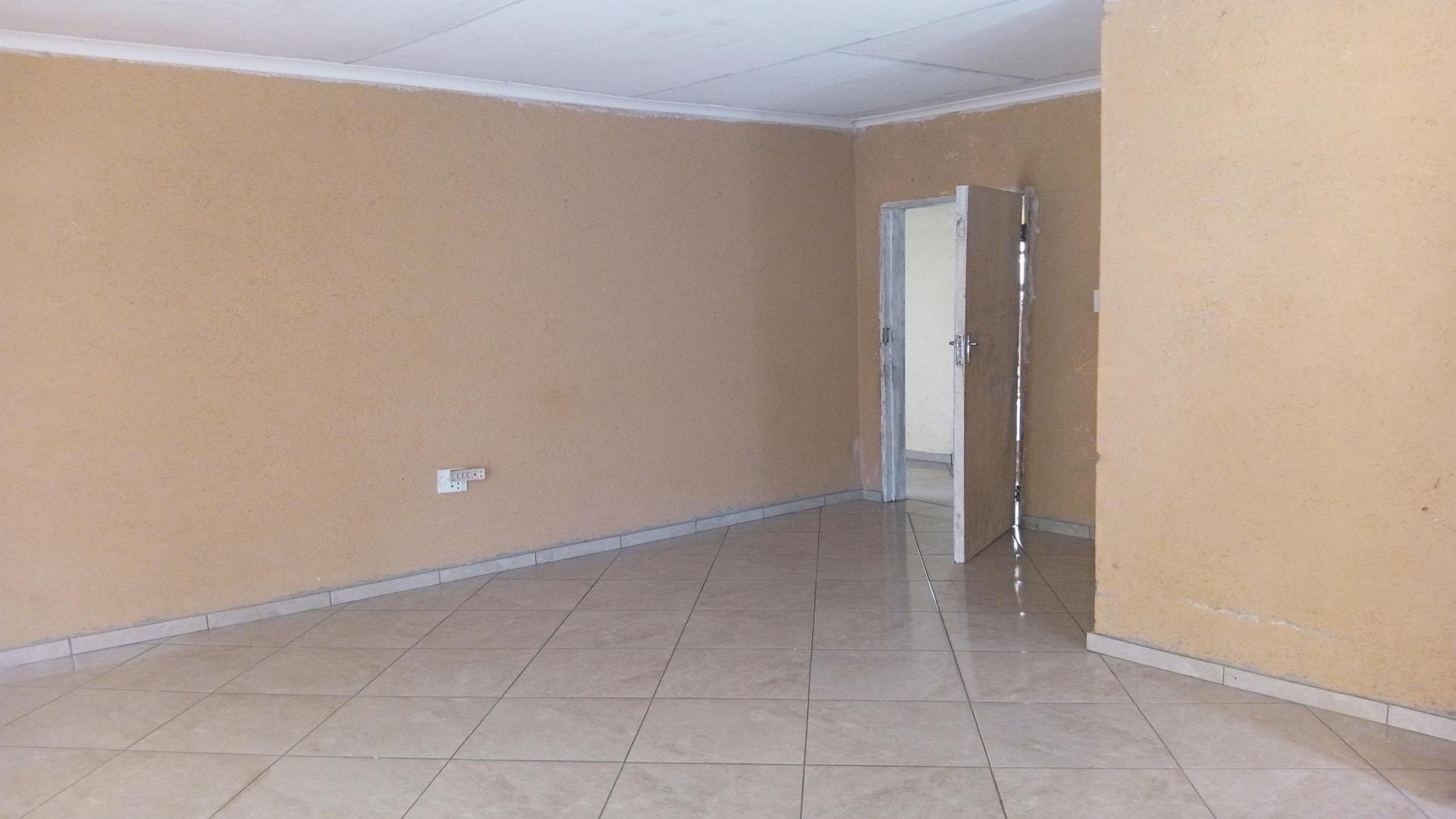 Bed Room 2 of property in Phalaborwa