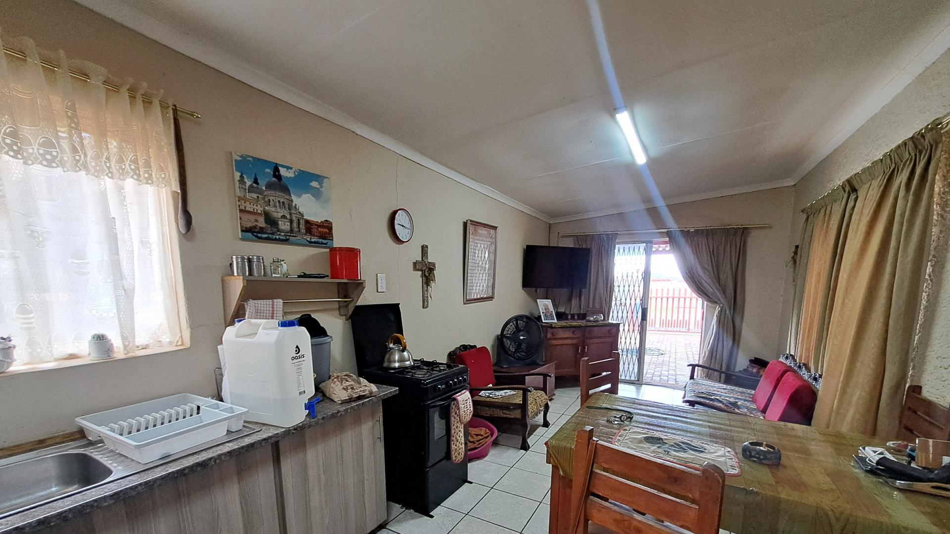 Flatlet of property in Eloff