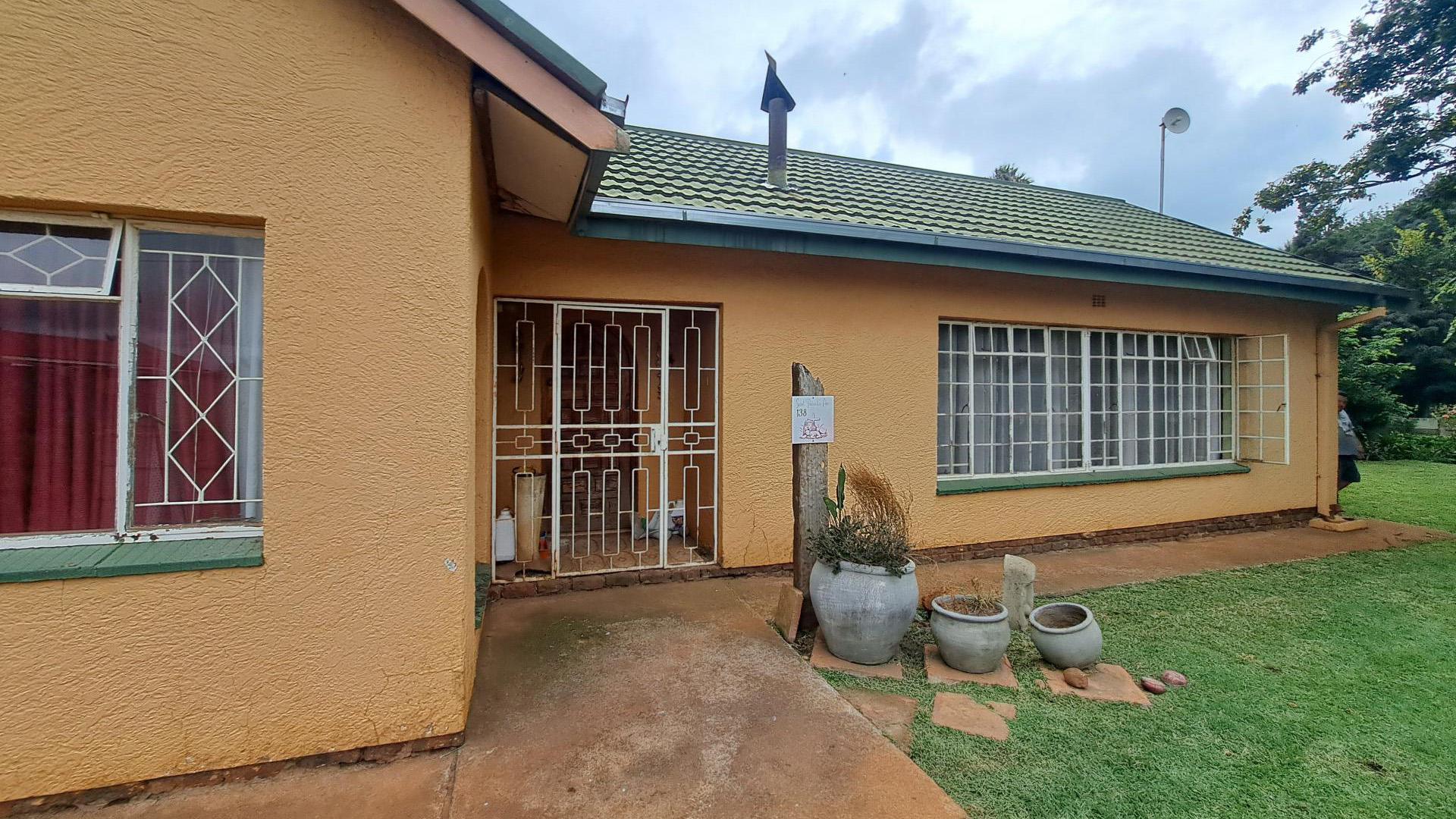 Front View of property in Eloff