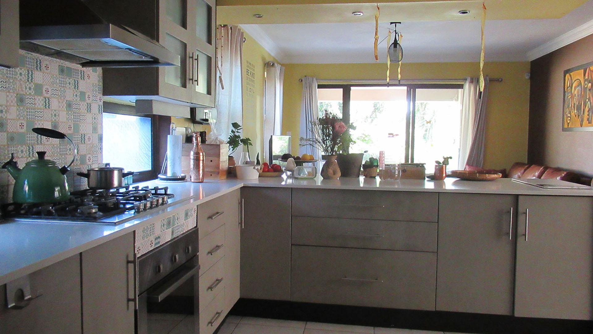 Kitchen - 12 square meters of property in Kensington - JHB