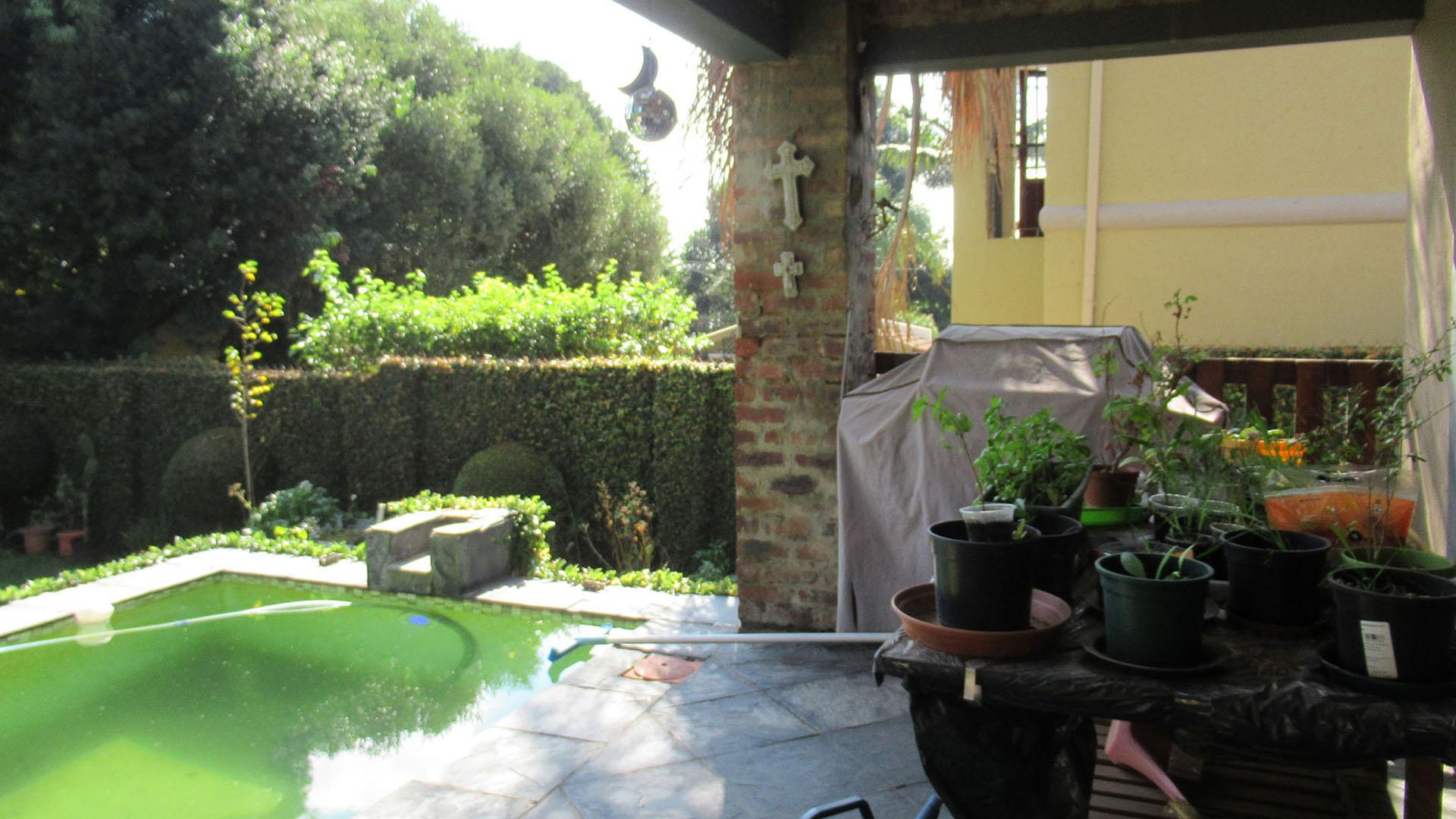 Patio - 26 square meters of property in Kensington - JHB