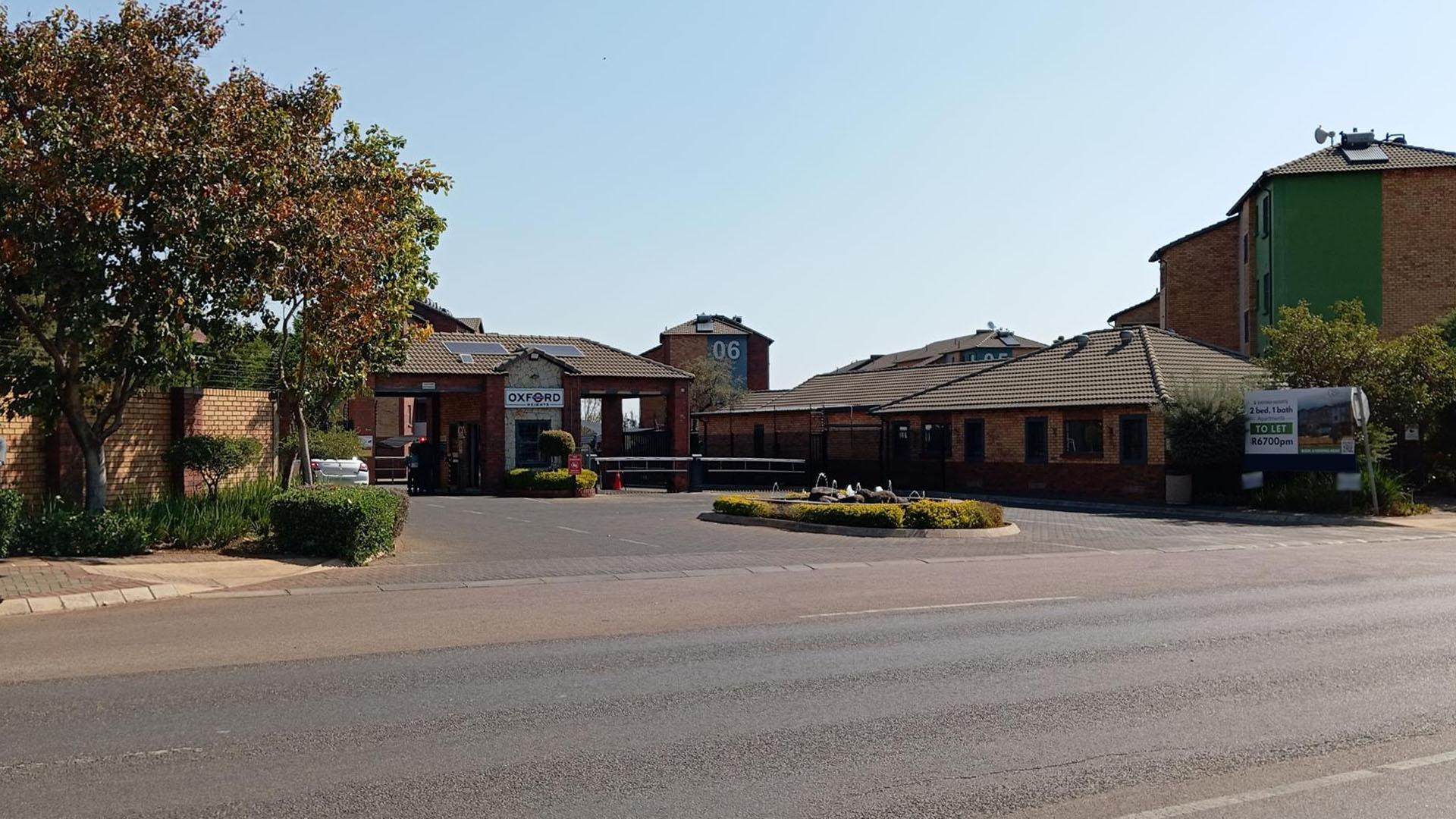 Front View of property in Montana Tuine