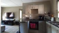 Kitchen - 6 square meters of property in Montana Tuine