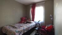 Bed Room 2 - 8 square meters of property in Montana Tuine