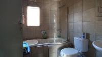 Bathroom 1 - 4 square meters of property in Montana Tuine