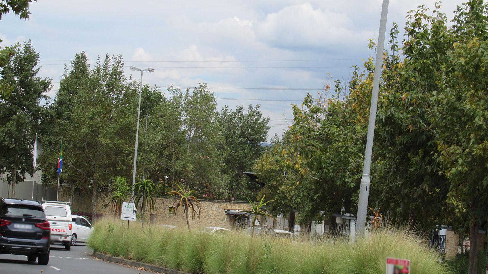 Front View of property in Maroeladal